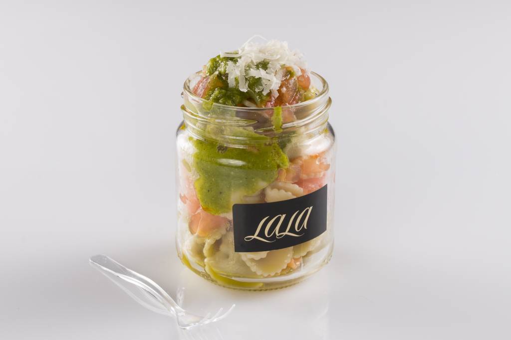 Pasta pesto food